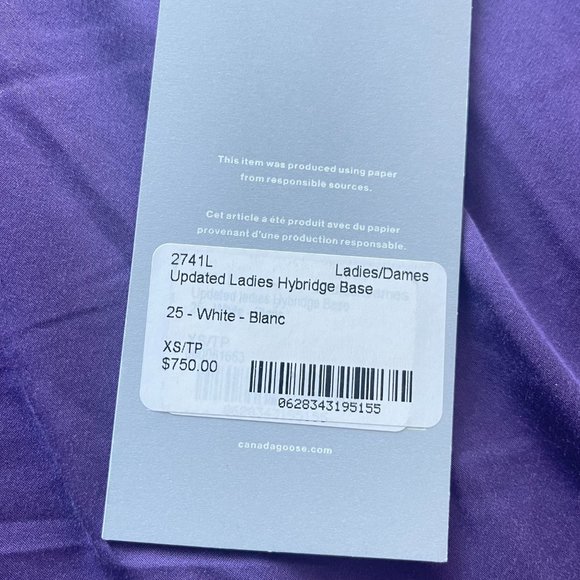 CANADA GOOSE Women's HyBridge® Base Down Jacket Matte Finish- SIZE XS - Picture 10 of 11